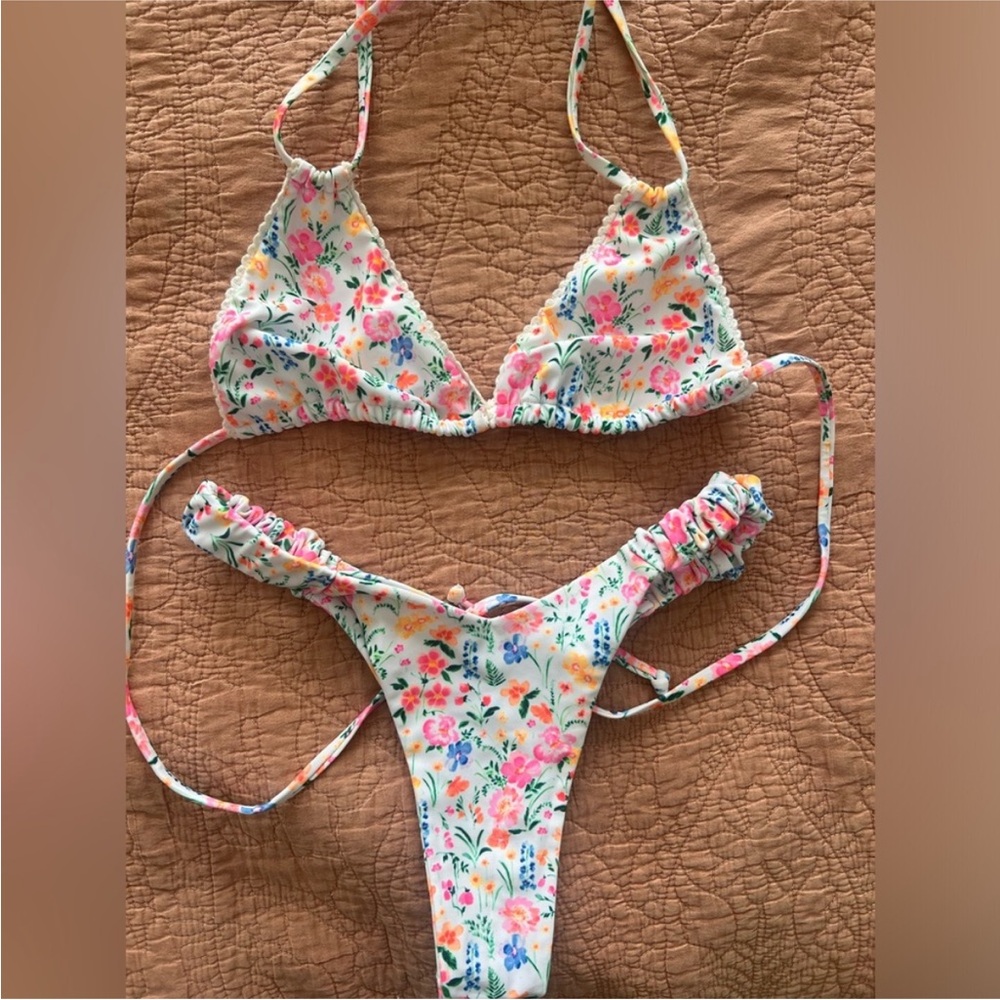 Kulani Kinis Halter Top & Retro Y Thong - Bambi